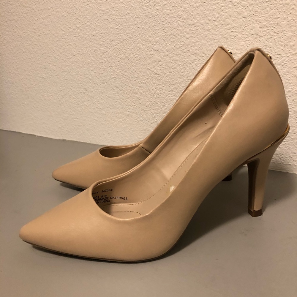 Jones New York Cream Heels, Size: 6